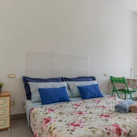 Monolocale Marakaibo - Stazione Apartmán